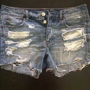 American Eagle Tomgirl jean shorts